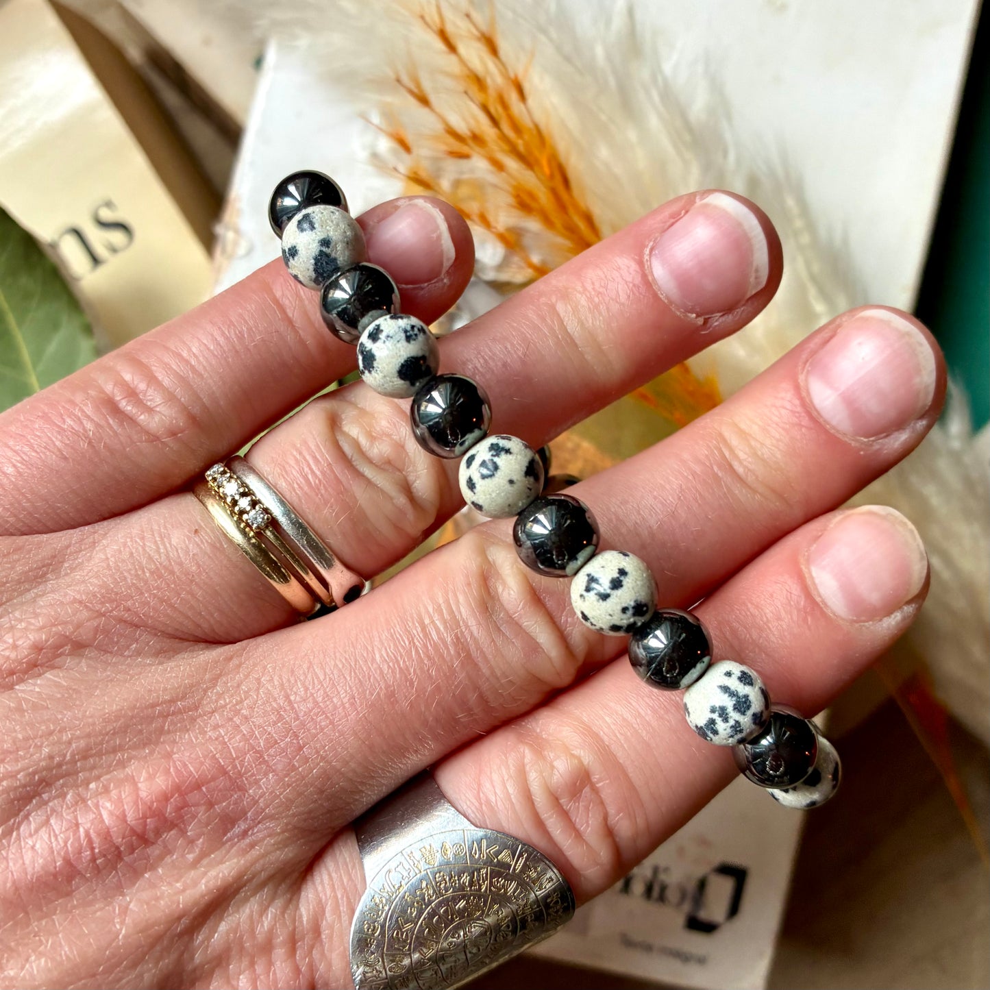 Hématite et Jaspe Dalmatien « calme et concentration»
