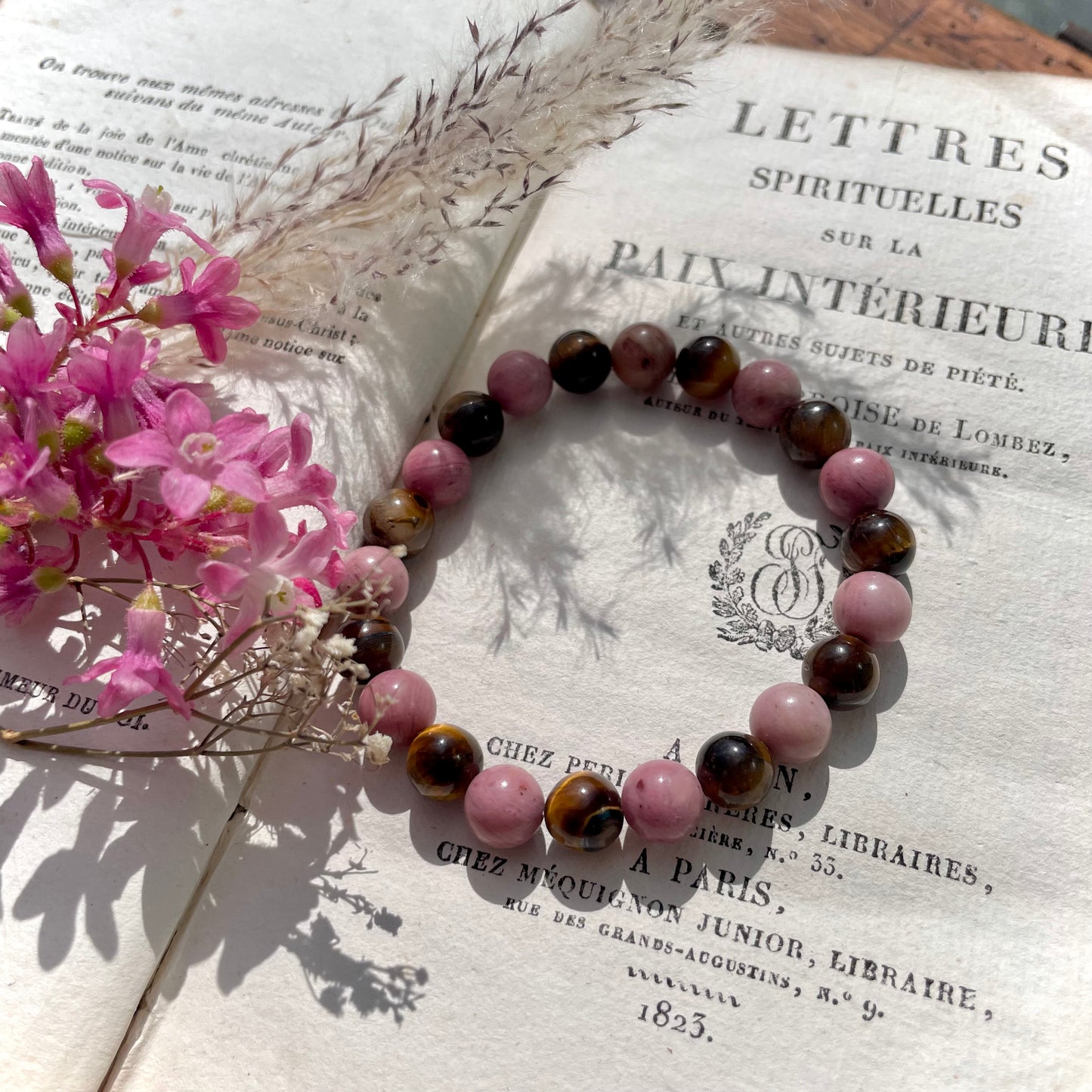 Oeil de tigre et rhodonite