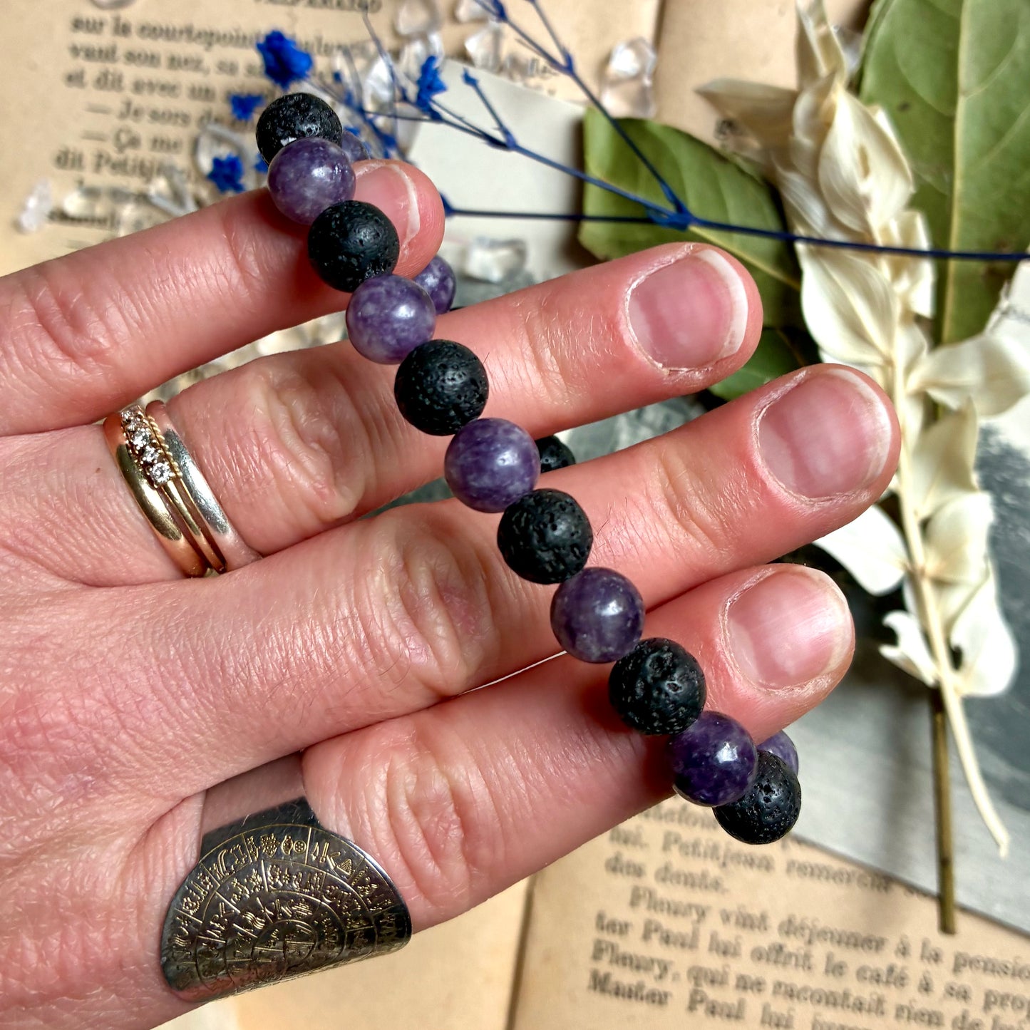 Pierre de lave et Lépidolite « calme »