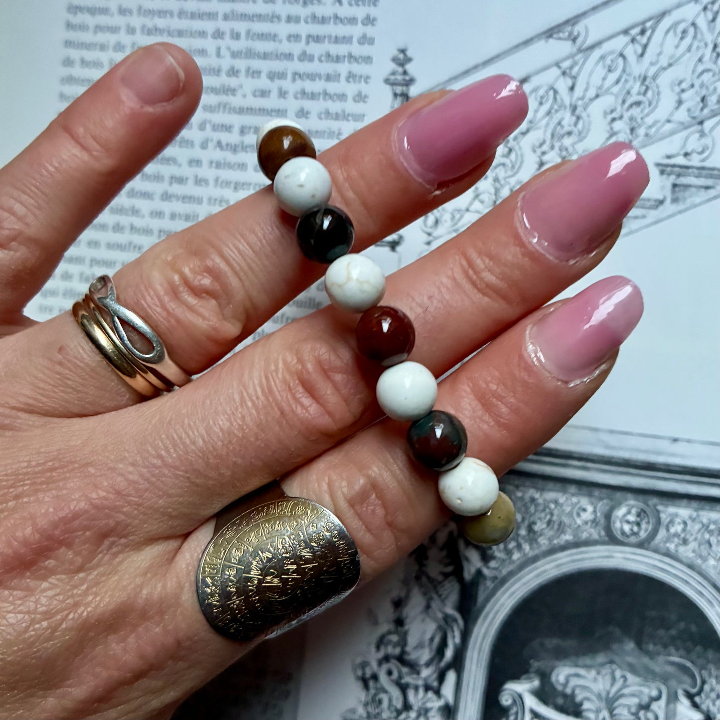 Magnésite et Agate Indienne " stabilité "