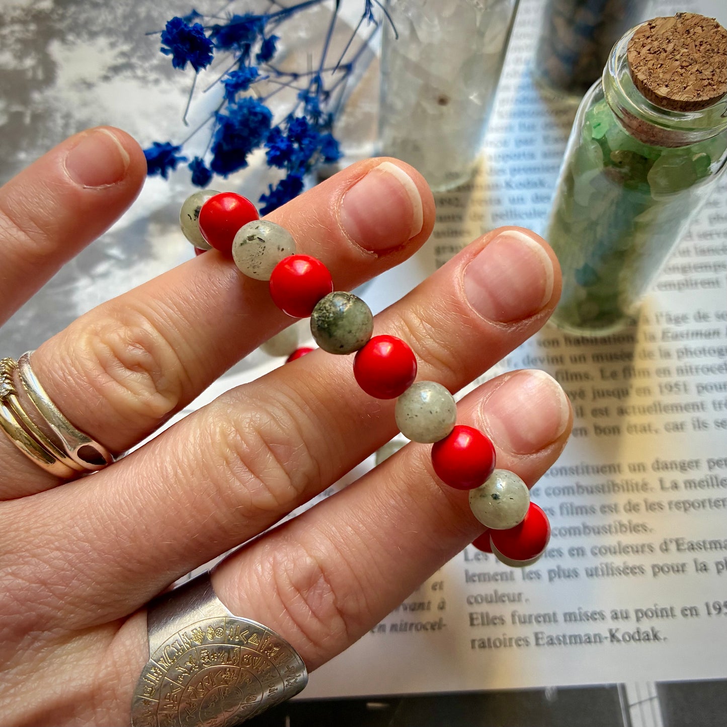 Labradorite et Cinabre "protection dans l'abondance"